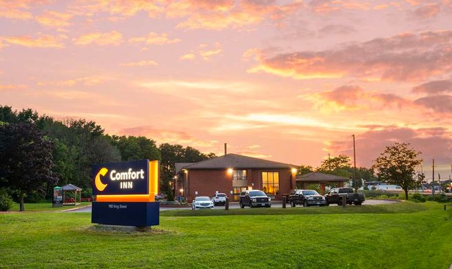 Comfort Inn Exterior