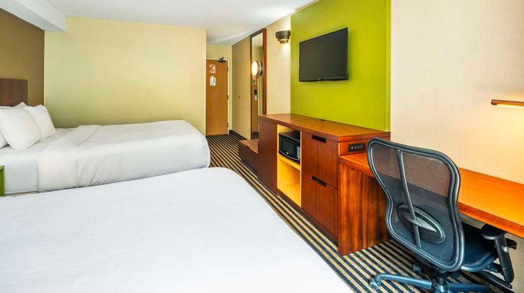 Comfort Inn Room