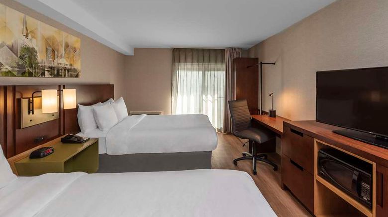 <b>Comfort Inn Newmarket - Aurora Room</b>. Images powered by <a href="https://iceportal.shijigroup.com/" title="IcePortal" target="_blank">IcePortal</a>.