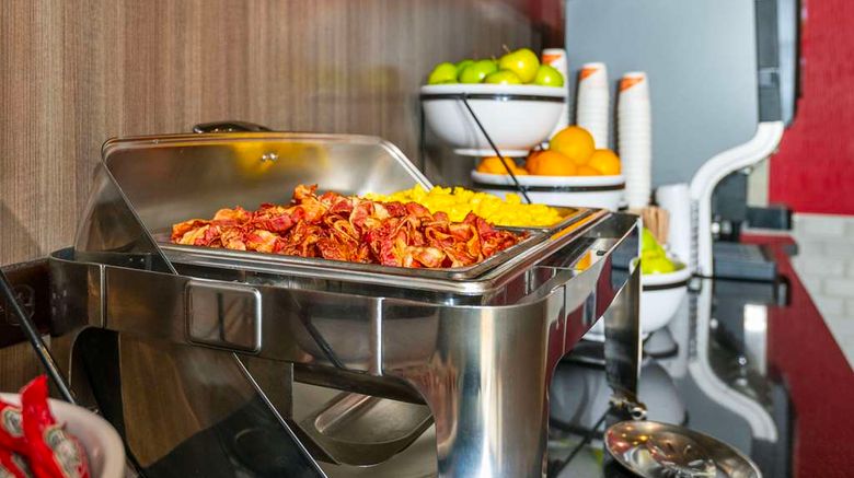 <b>Comfort Inn Newmarket - Aurora Restaurant</b>. Images powered by <a href="https://iceportal.shijigroup.com/" title="IcePortal" target="_blank">IcePortal</a>.