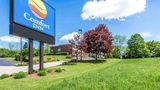 <b>Comfort Inn Exterior</b>. Images powered by <a href="https://iceportal.shijigroup.com/" title="IcePortal" target="_blank">IcePortal</a>.