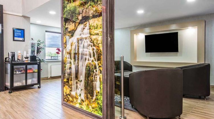 Comfort Inn Lobby