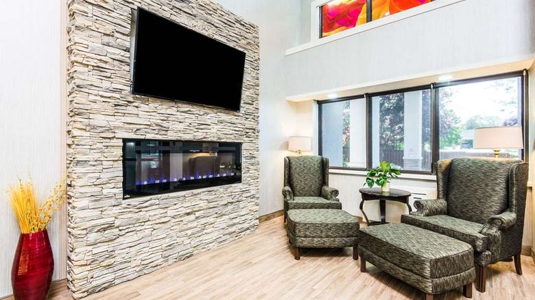 <b>Comfort Inn Lobby</b>. Images powered by <a href="https://iceportal.shijigroup.com/" title="IcePortal" target="_blank">IcePortal</a>.