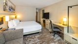 <b>Comfort Inn Parry Sound Room</b>. Images powered by <a href="https://iceportal.shijigroup.com/" title="IcePortal" target="_blank">IcePortal</a>.