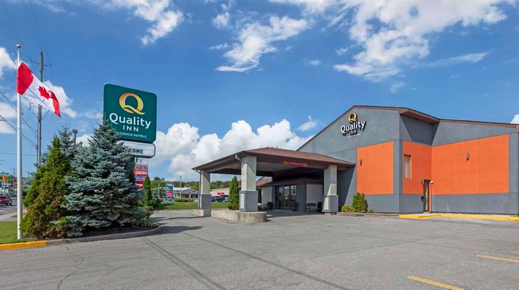 Quality Inn Exterior