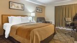 <b>Comfort Inn Magnetic Hill Room</b>. Images powered by <a href="https://iceportal.shijigroup.com/" title="IcePortal" target="_blank">IcePortal</a>.