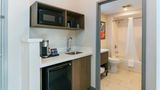 Comfort Suites London Room