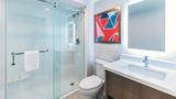 Comfort Suites London Room