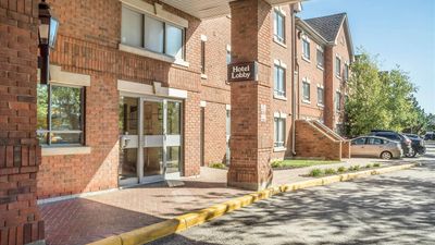 Comfort Suites London