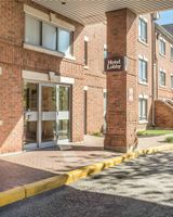 Comfort Suites London