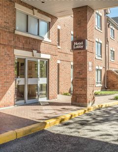 Comfort Suites London