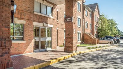 Comfort Suites London