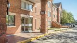 Comfort Suites London Exterior