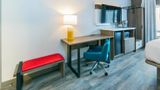 Comfort Suites London Room