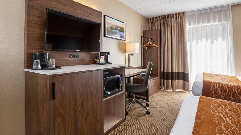 <b>Comfort Inn Room</b>. Images powered by <a href="https://iceportal.shijigroup.com/" title="IcePortal" target="_blank">IcePortal</a>.