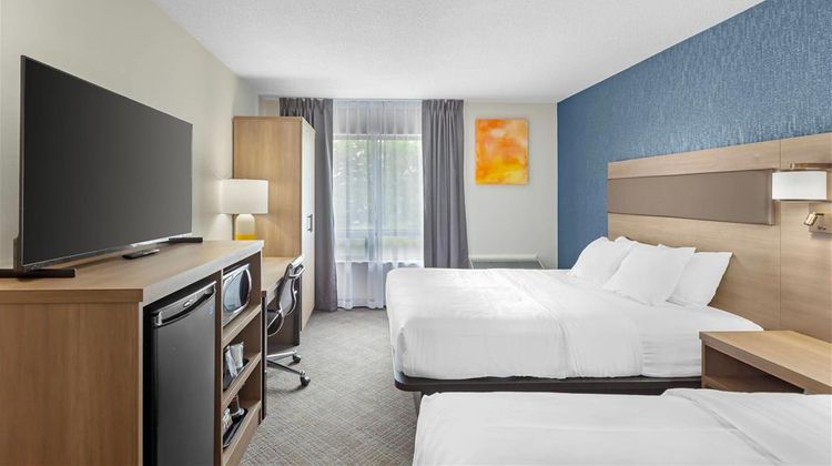 Comfort Inn Room
