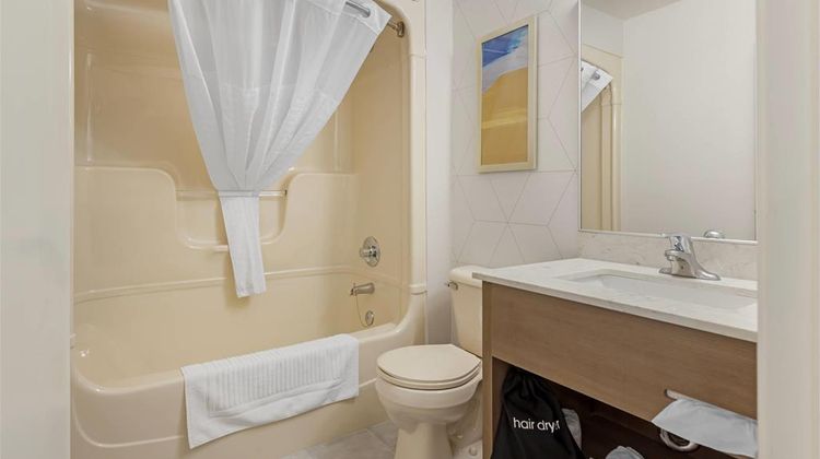 Comfort Inn Room