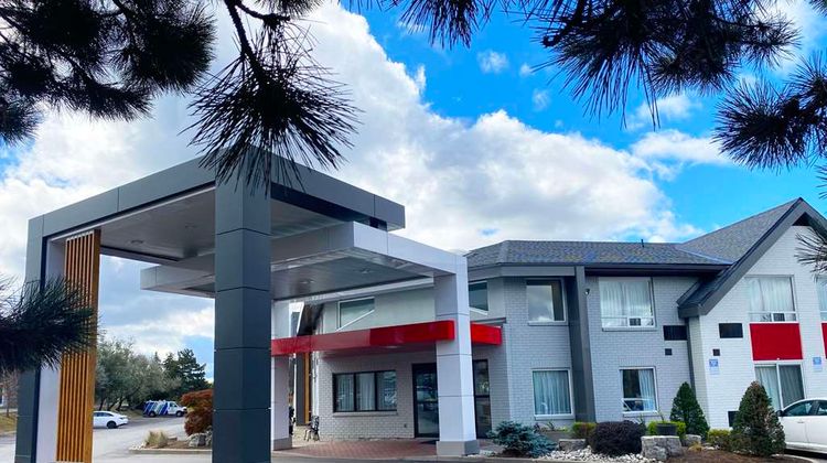 Comfort Inn Exterior