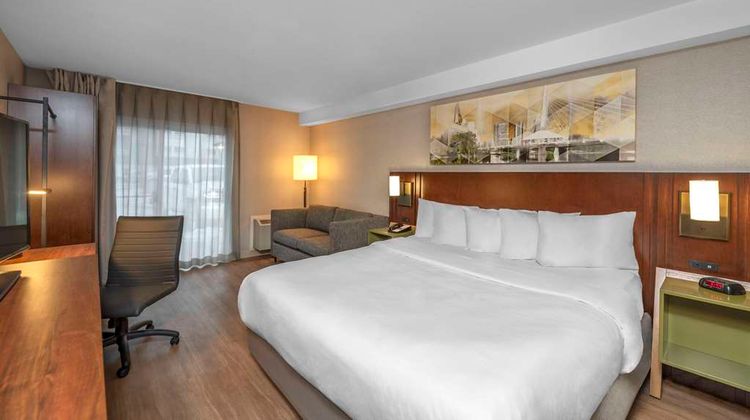 Comfort Inn Room
