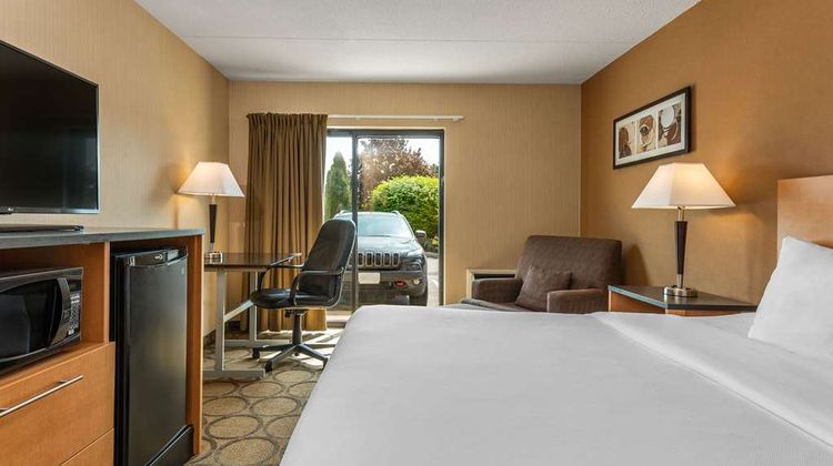 Comfort Inn Timmins Room
