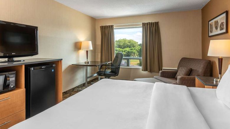 <b>Comfort Inn Timmins Room</b>. Images powered by <a href="https://iceportal.shijigroup.com/" title="IcePortal" target="_blank">IcePortal</a>.