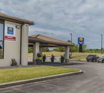 Comfort Inn Exterior
