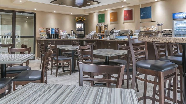 <b>Comfort Inn Restaurant</b>. Images powered by <a href="https://iceportal.shijigroup.com/" title="IcePortal" target="_blank">IcePortal</a>.