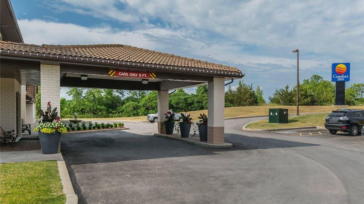 Comfort Inn Exterior