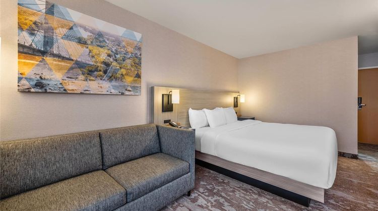 Comfort Inn Alma Lac-Saint-Jean Room