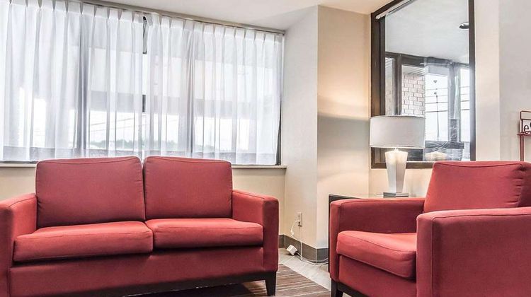 Comfort Inn Chicoutimi Saguenay Lobby
