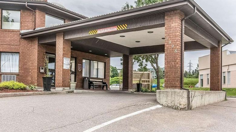 <b>Comfort Inn Exterior</b>. Images powered by <a href="https://iceportal.shijigroup.com/" title="IcePortal" target="_blank">IcePortal</a>.