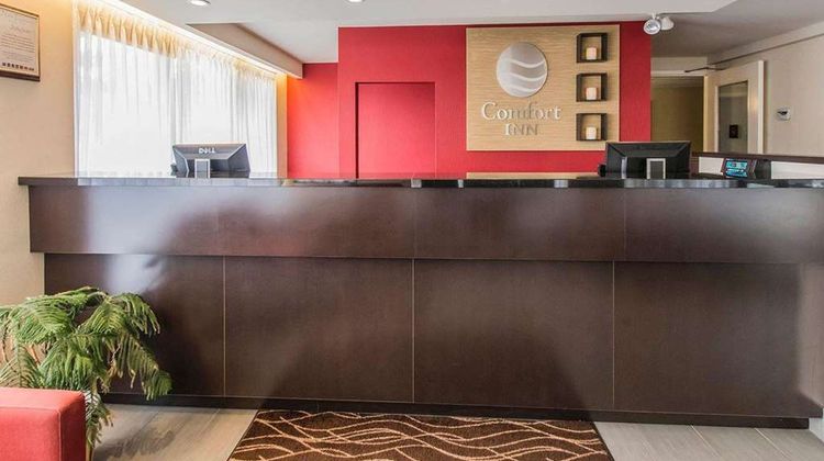 Comfort Inn Drummondville Lobby