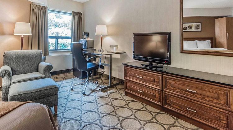 Comfort Inn Drummondville Room