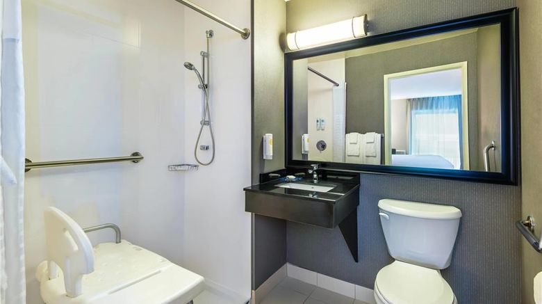 <b>Comfort Inn Gatineau Room</b>. Images powered by <a href="https://iceportal.shijigroup.com/" title="IcePortal" target="_blank">IcePortal</a>.