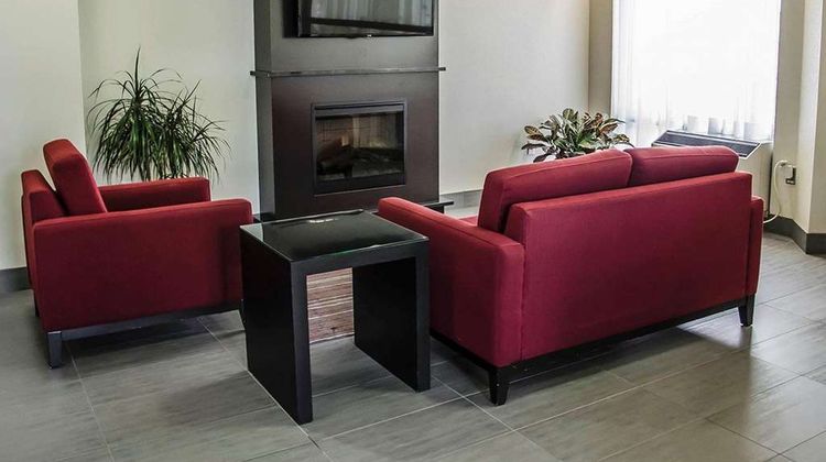 Comfort Inn South Shore Lobby