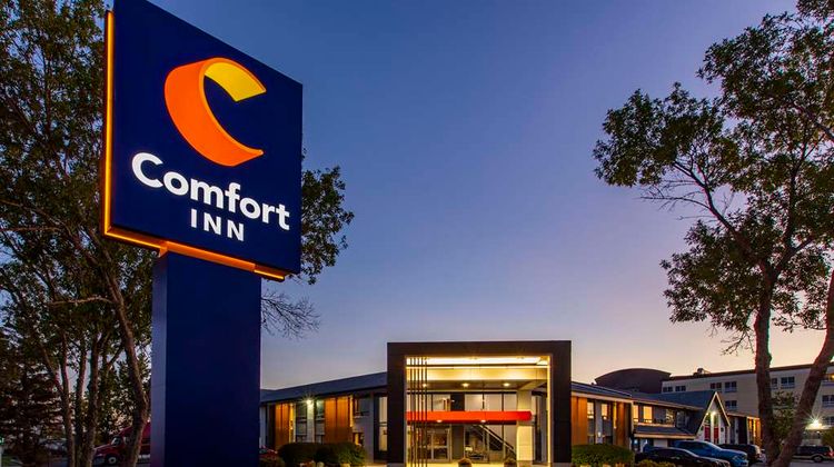 Comfort Inn Montreal South Brossard Exterior