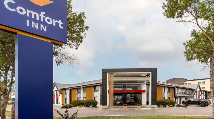 Comfort Inn Montreal South Brossard Exterior