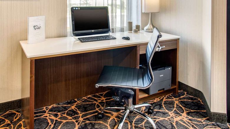 <b>Comfort Inn Other</b>. Images powered by <a href="https://iceportal.shijigroup.com/" title="IcePortal" target="_blank">IcePortal</a>.