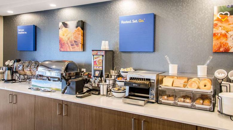 <b>Comfort Inn Restaurant</b>. Images powered by <a href="https://iceportal.shijigroup.com/" title="IcePortal" target="_blank">IcePortal</a>.