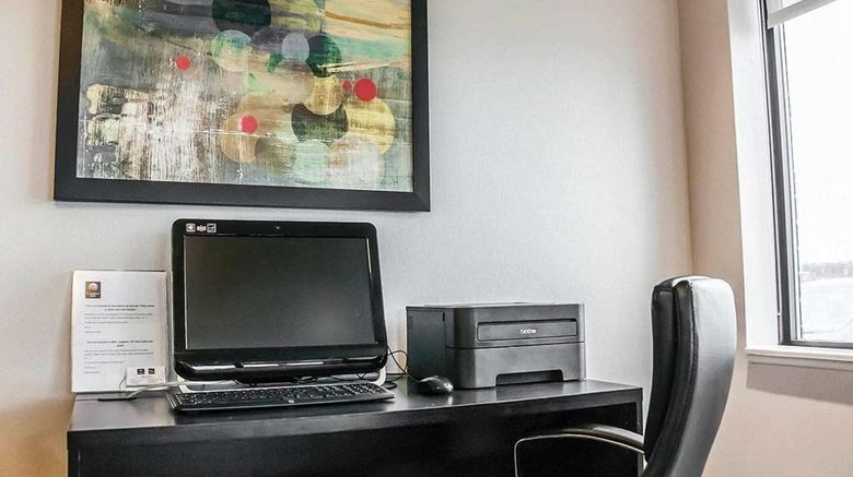 <b>Comfort Inn Montreal Laval Other</b>. Images powered by <a href="https://iceportal.shijigroup.com/" title="IcePortal" target="_blank">IcePortal</a>.