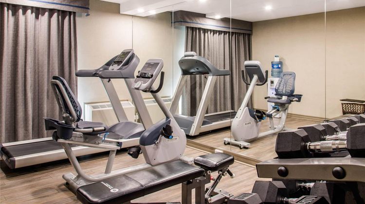 Comfort Inn Montreal Aeroport Health