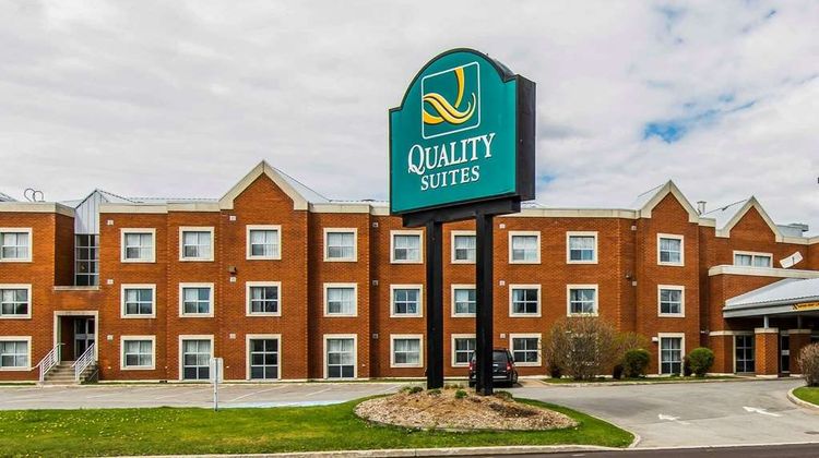 Quality Suites Quebec Exterior