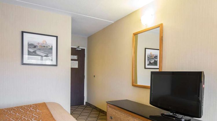 Comfort Inn Ancienne-Lorette - Quebec Airport Room