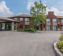Comfort Inn Levis Exterior