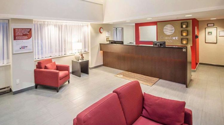 Comfort Inn Lobby