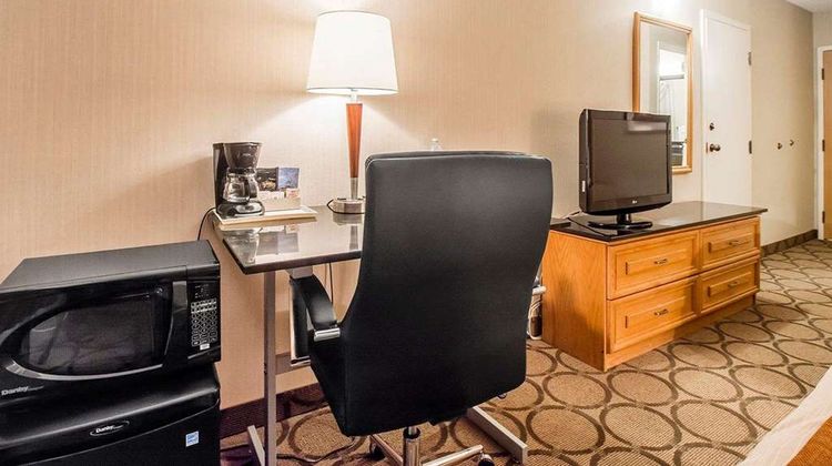 Comfort Inn Room