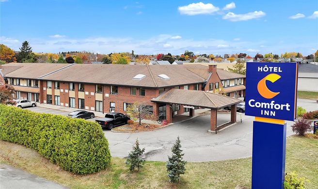 Comfort Inn Exterior