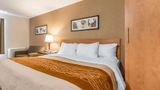 <b>Comfort Inn Room</b>. Images powered by <a href="https://iceportal.shijigroup.com/" title="IcePortal" target="_blank">IcePortal</a>.