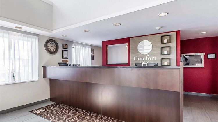 Comfort Inn Lobby