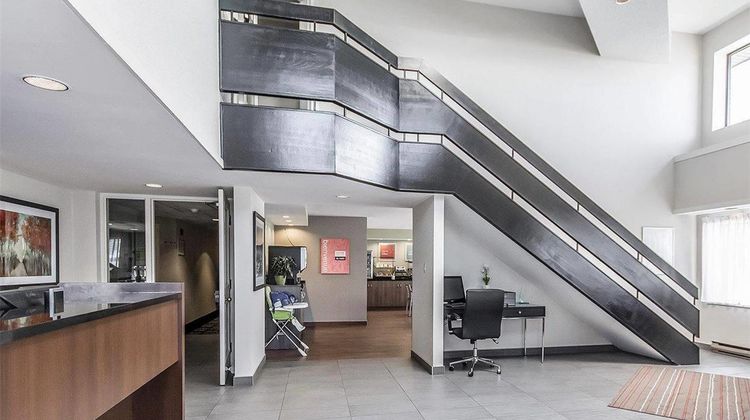 Comfort Inn Lobby